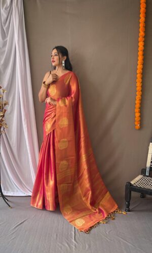 Golden White Kanjivaram Saree With Beautiful Zari Motifs – Zari Banaras